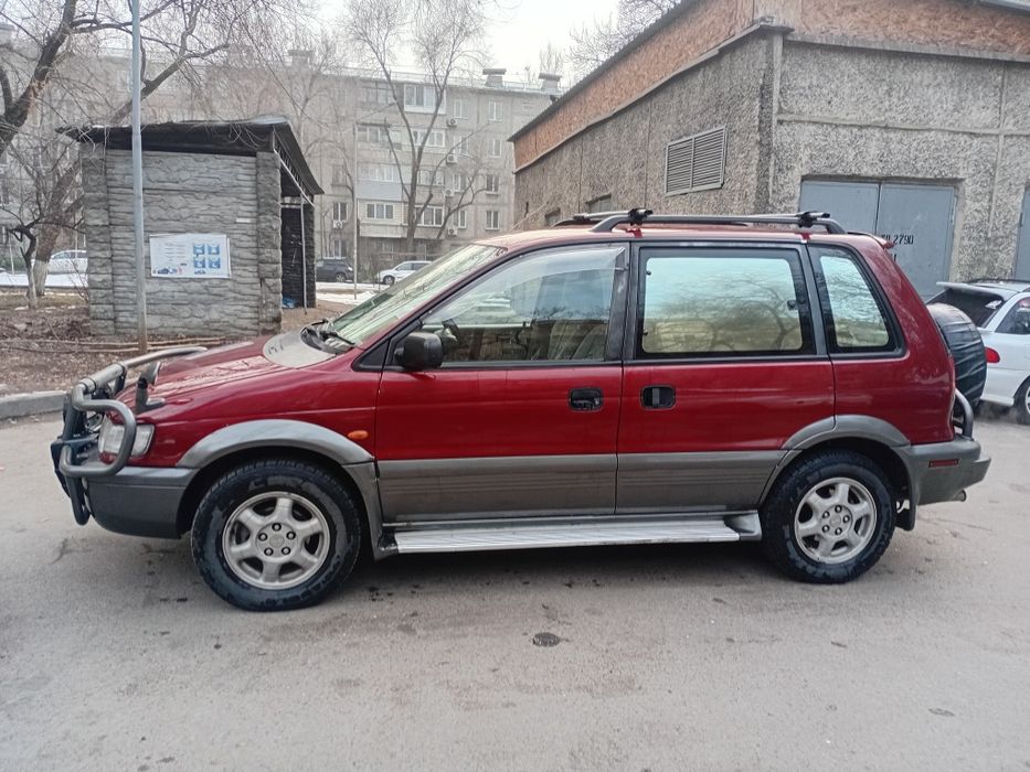 Мitsubishi RVR,1995 жыл