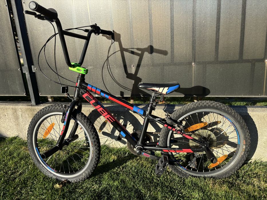 Bicicleta cube custom BMX