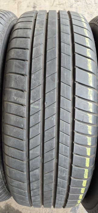 4 anvelope vara ca noi Bridgestone 225/60/18.Pretul este pe bucata.
