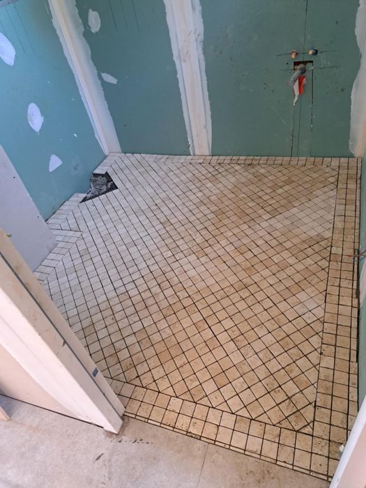 Amenajari interioare si exterioare.