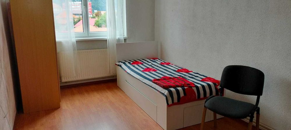 Apartament de închiriat