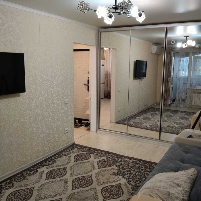 Продам 1 квартиру в Авиагородке.