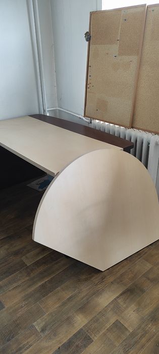 Офис обзавеждане бюра