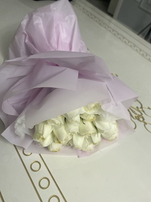 19 штук гүл белый роза