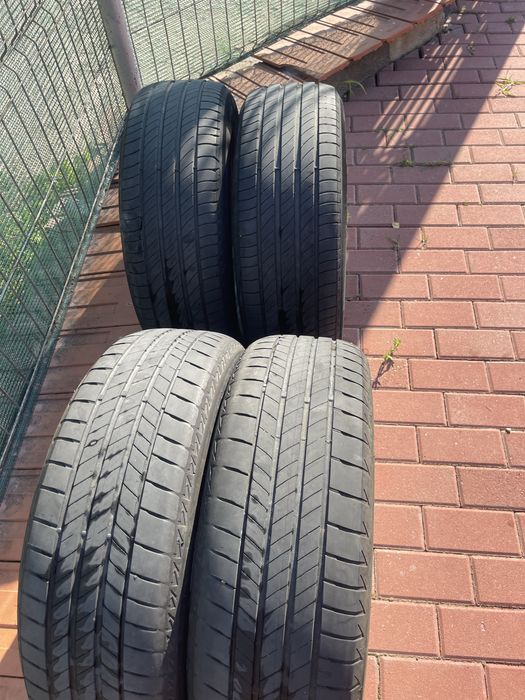 Anvelope vara 205/60/16 si un set iarna cu jante audi 195/65/15