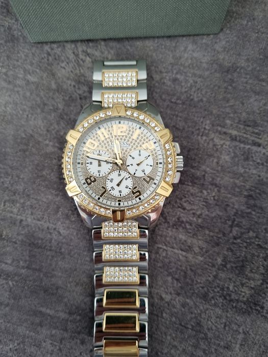 Часы женские Guess  наручные