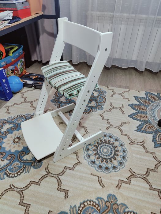 Стул ортопедический