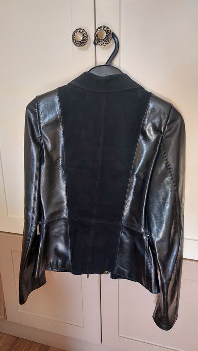 Кожаная куртка приталенная