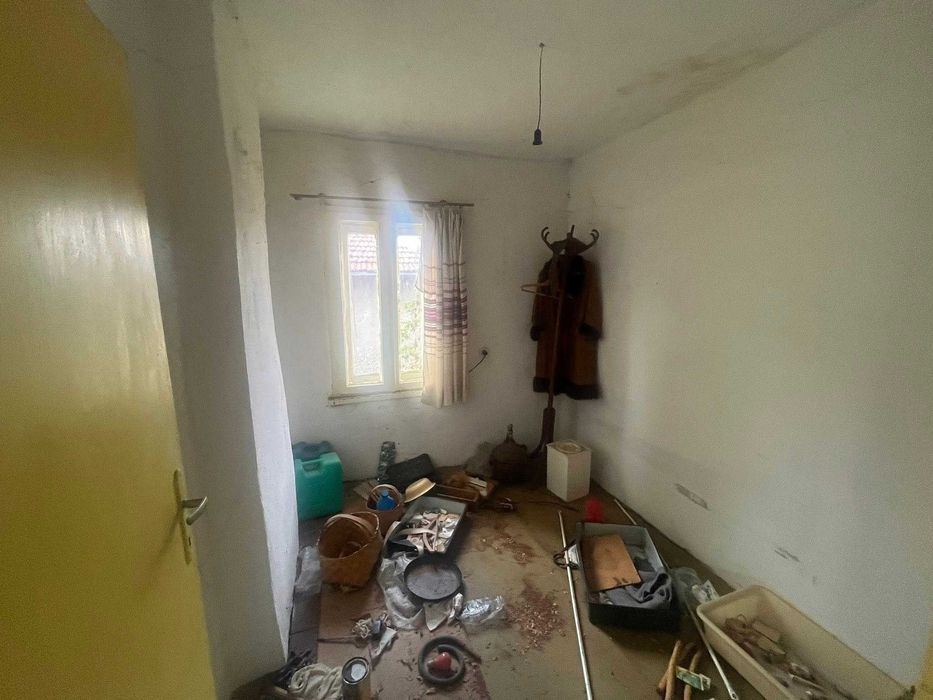 Продава се Къща в с. Долно Белотинци, Област Монтана - 200 кв.м за 133 €/кв.м - Снимка #7