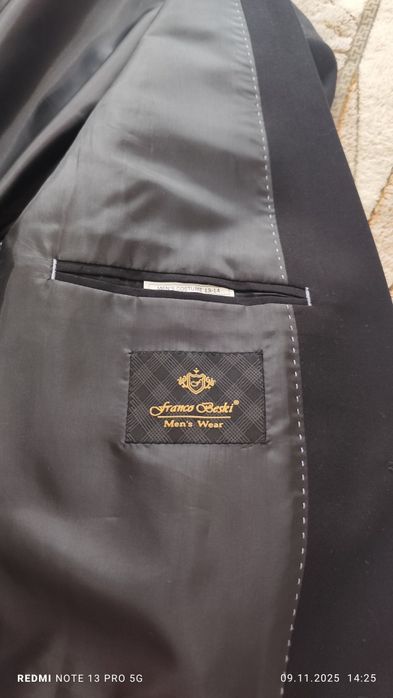 Мужские брюки без пиджака.