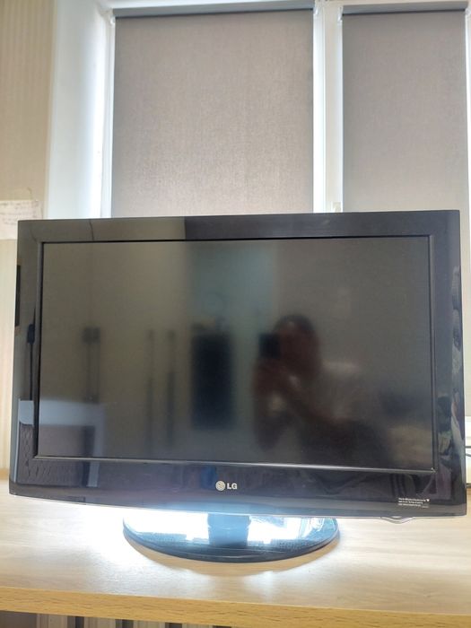 Продаю телевизор LG 32 диагональ