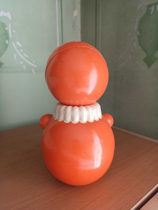 Неваляшка игрушка советская