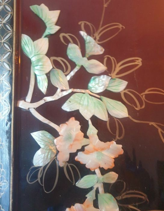 Tablou din lemn cu jad natural și sidef