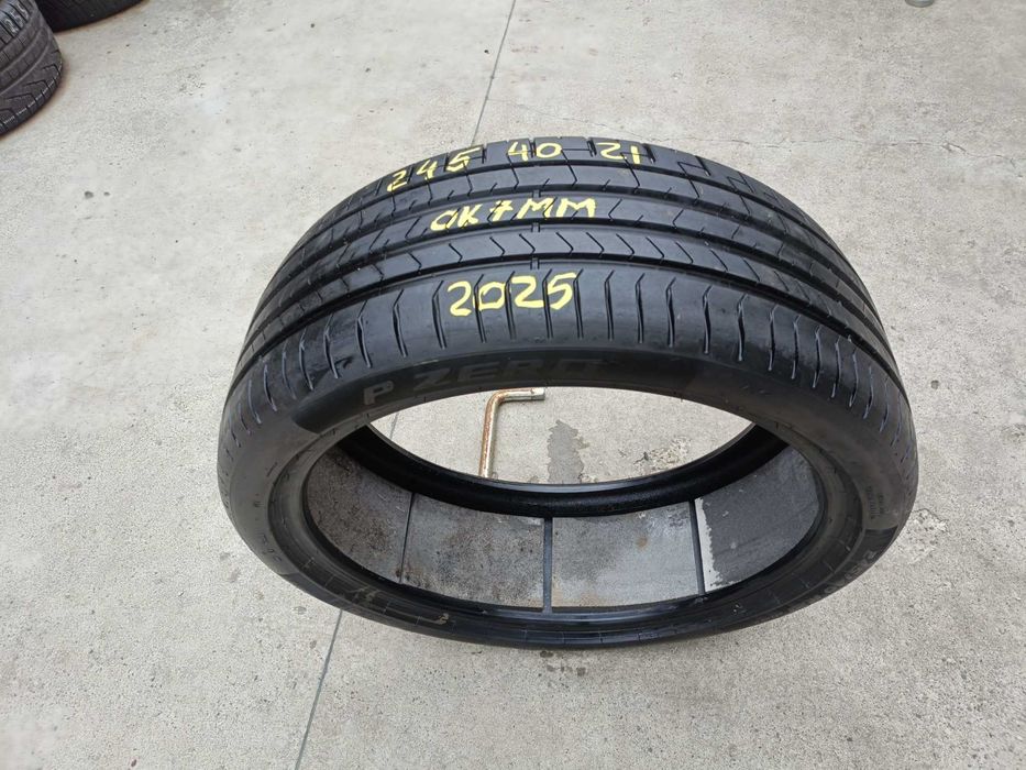 O anvelopa de vara 245 40 21 pirelli p zero pz4 profil 7 mm dot 2025