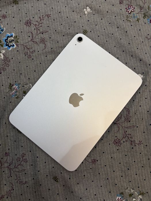Apple IPad 11 (A16)