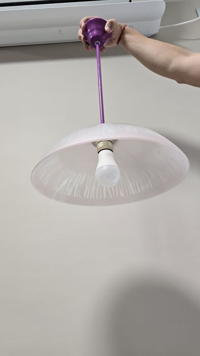 Абажур с една крушка