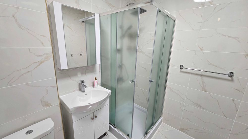 Дава се под наем Тристаен апартамент в Разград, Васил Левски - 89 кв.м за 612 € - Снимка #10