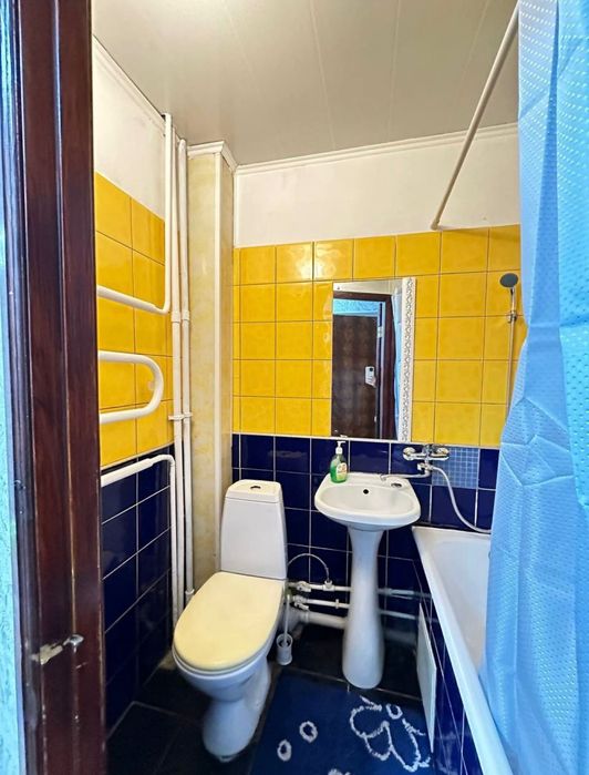 Продам 1 ком центр