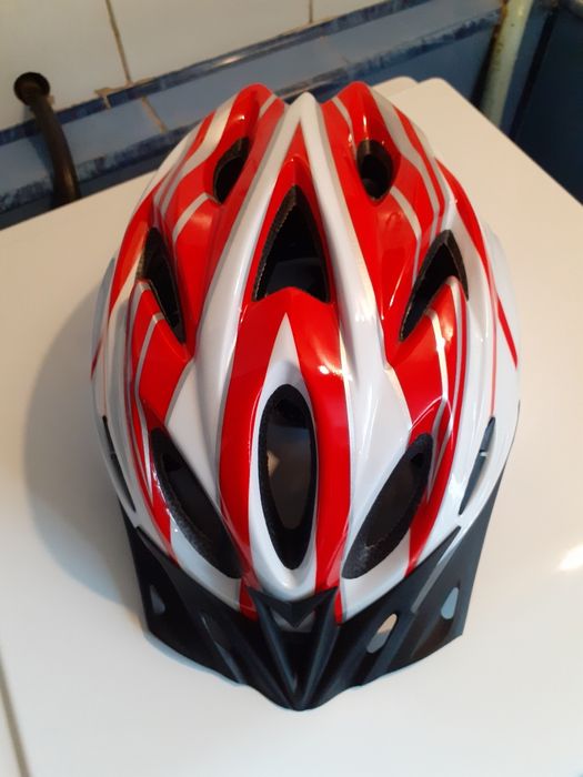 Шлем велосипедный новый