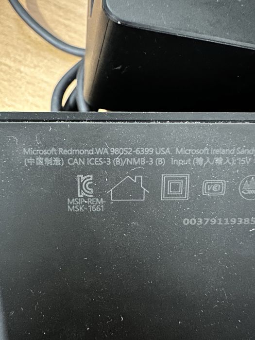 Dock Microsoft Surface 4-9