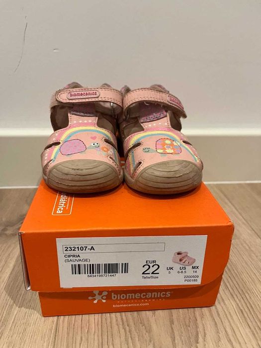 Săndăluțe Biomecanics fetiță - mărimea 22