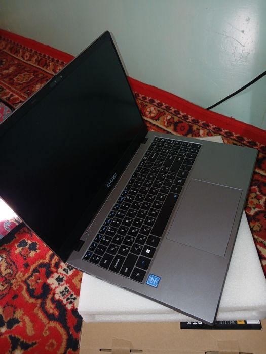 Herobook Plus Intel