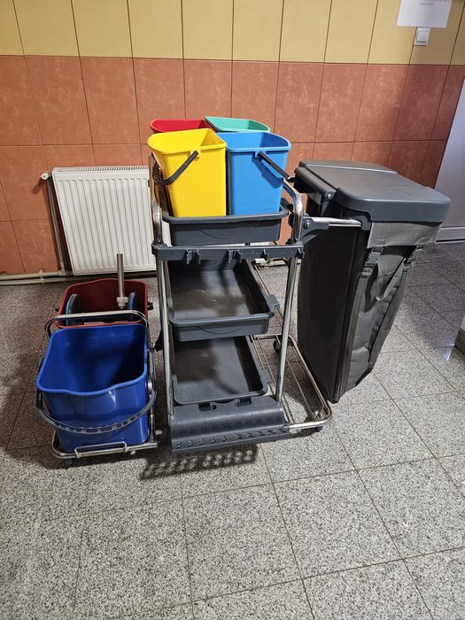 Cărucior curățenie