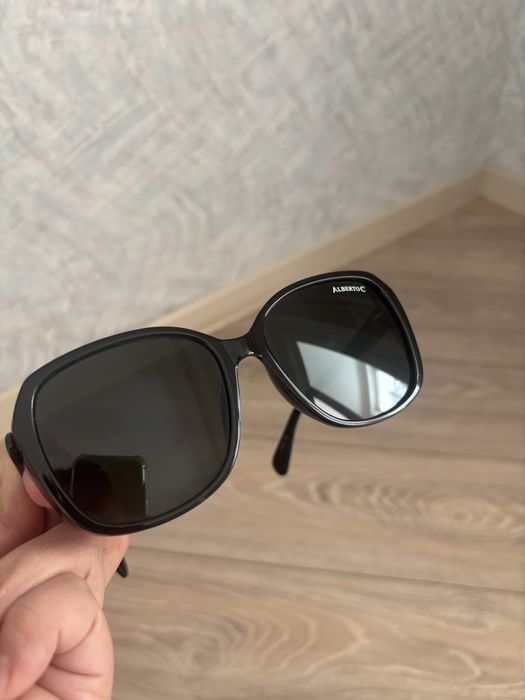 Очки солнечные новые