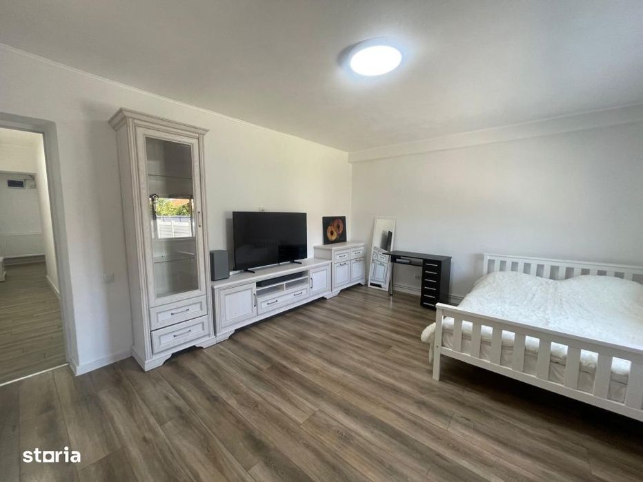 Casa P+M, 141.8 mp utili, teren 562 mp, mobilata modern, zona Brestei