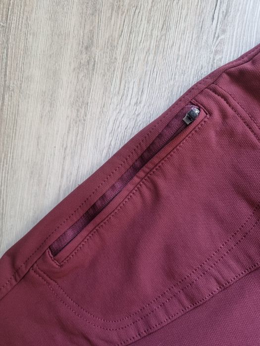 Pantaloni echitație