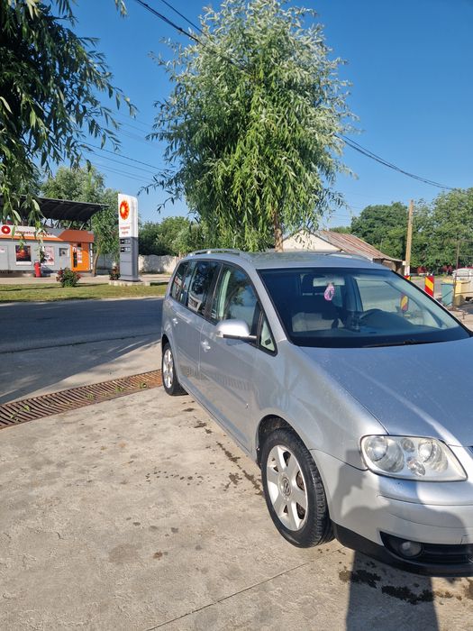 Vw touran 2.0 tdi 136 cp