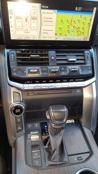 Продам  Тайоту Ланд Крузер 300