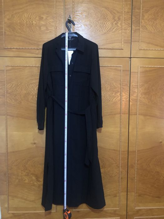 NOUĂ Rochie neagră F&F