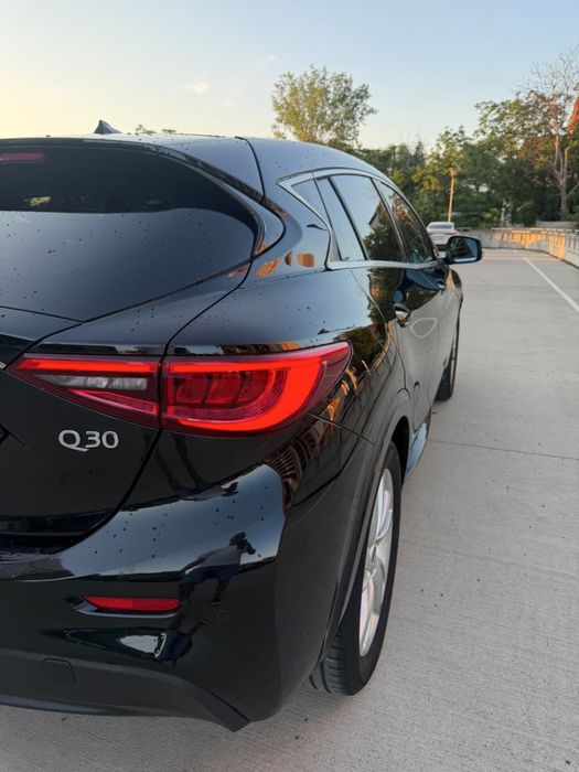 Infiniti Q30 1.5 Diesel – 2016 – 65.000 km reali – Full Alcantara/Piele – Impecabila