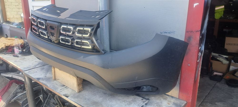 Bara fata Dacia Duster 2