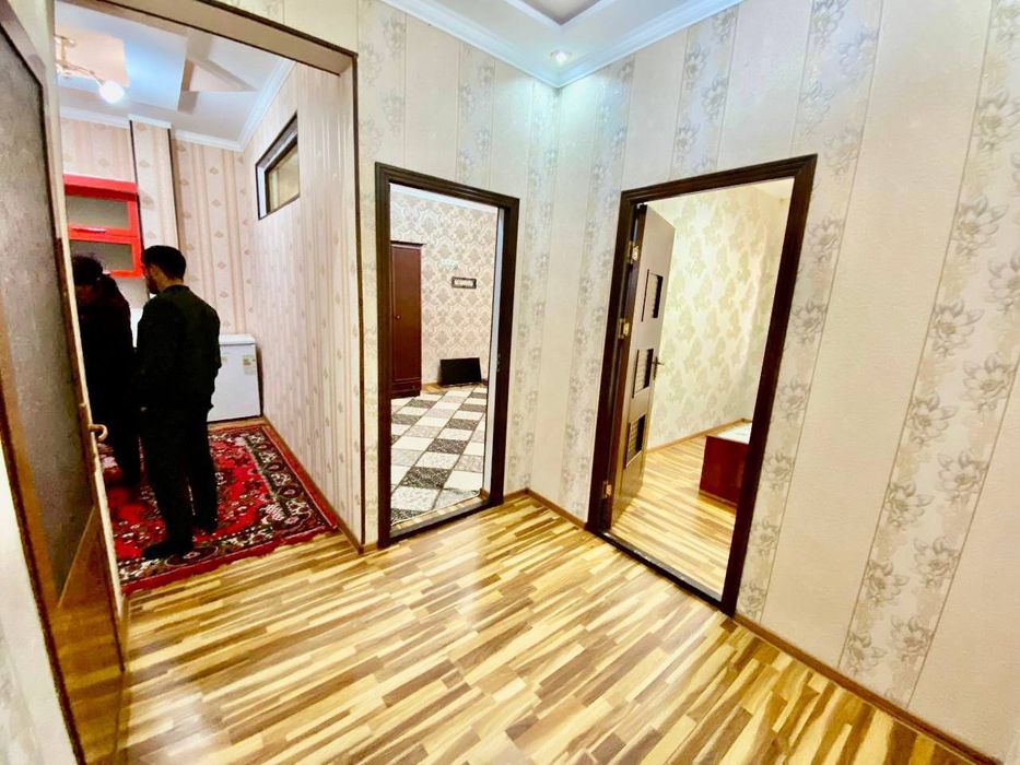 Yakkasaroy Shota Rustaveli koʻchasida kvartira