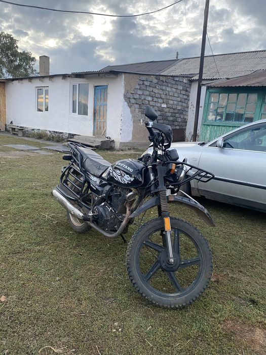 Wuyang мотоцикл 200куб