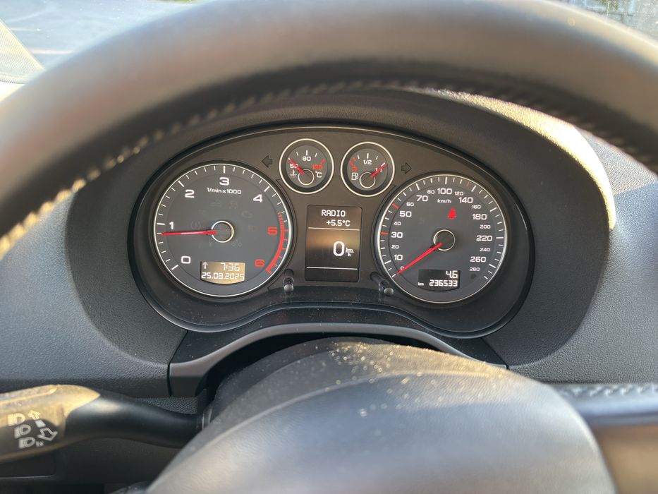 AUDI A3 2010 — imagine 5