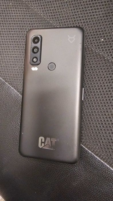 Caterpillar S75 с гаранция!