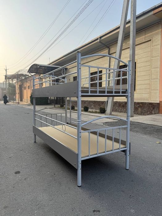 Bolalar uchun 2 etajli kravat