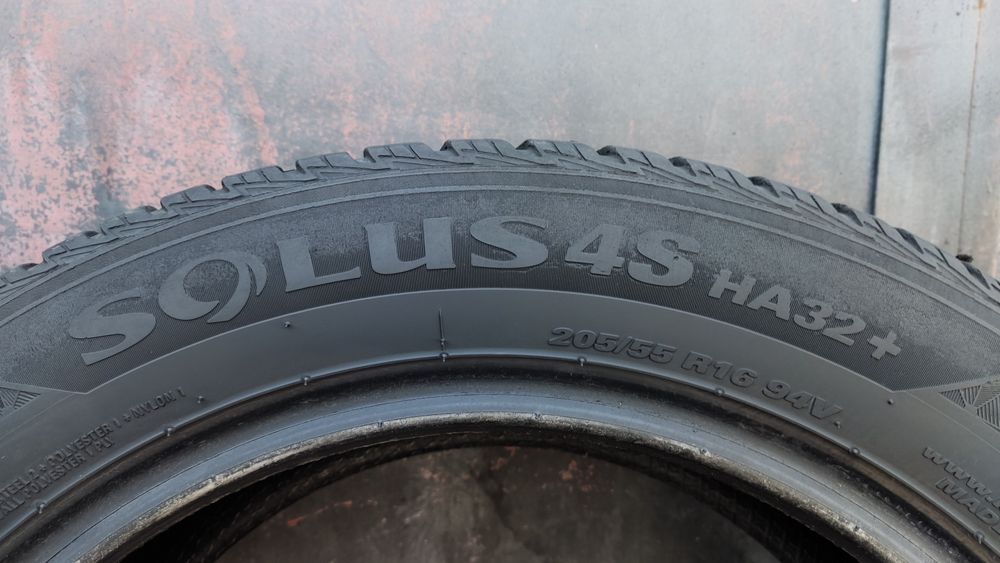 броя всесезонни гуми 205/55/16 Kumho Solus 4 Season 
dot23