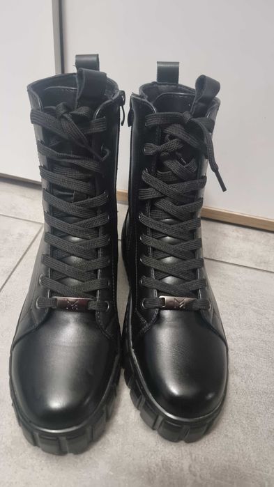 Супер Стилни боти