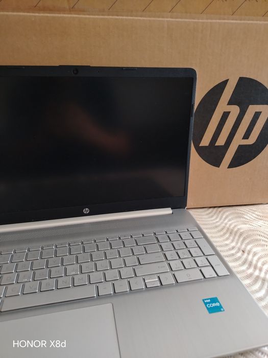 Holati yangı noutbuk hp