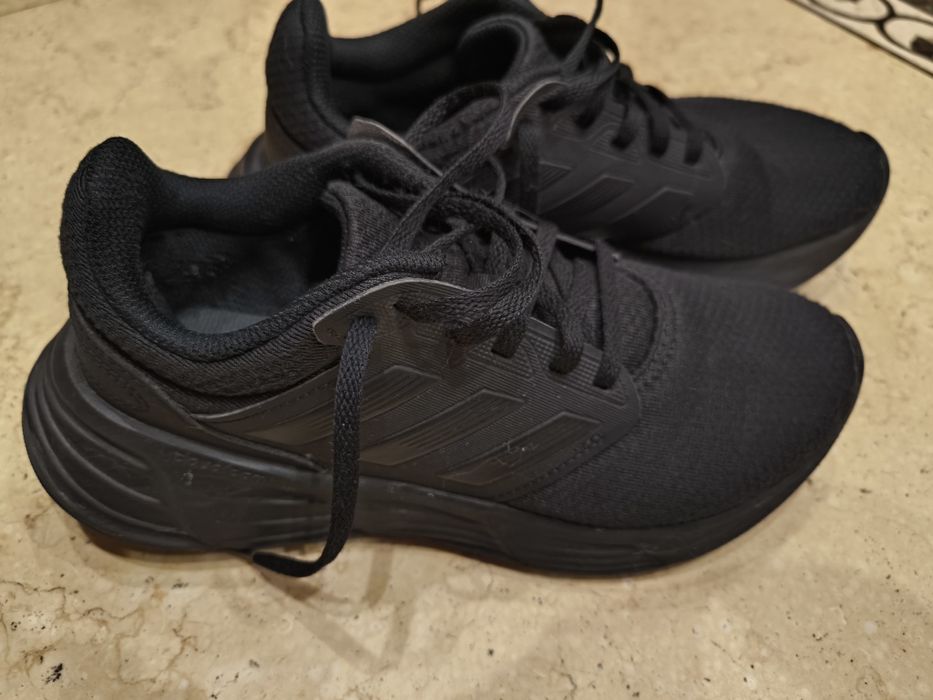 Кроссовки adidas оригинал