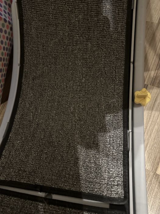 Banda de alergare pentru pisici