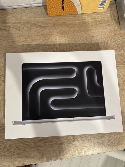 Продам macbook pro 14 m3 16/512