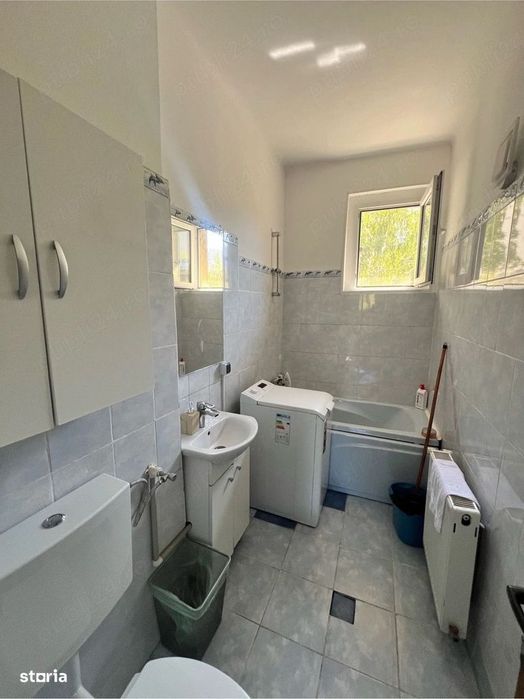 DECEBAL, PIATA MUNCII. Apartament cu 2 camere de inchiriat