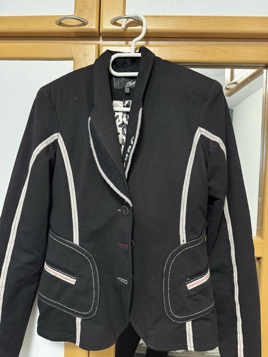 Сако Junona като ново