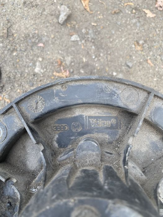 Моторчик печки валео пассат б4.