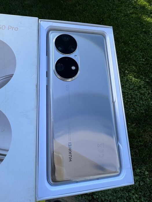 HUAWEI P50 PRO Original 8GB cu 256GB memorie, impecabil ca nou folosit cateva saptamani cumparat de la Orange Romania liber de retea necodat